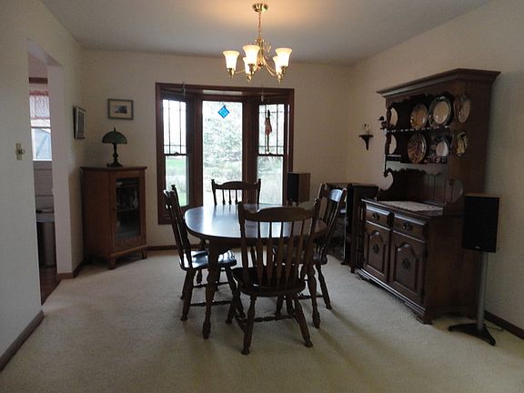 4th image of 7670 White Pine Pl
