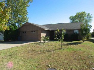 1123 E Redbud Dr, Stillwater, OK 74075