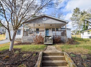 2508 Sharon Rd NE, Roanoke, VA 24012