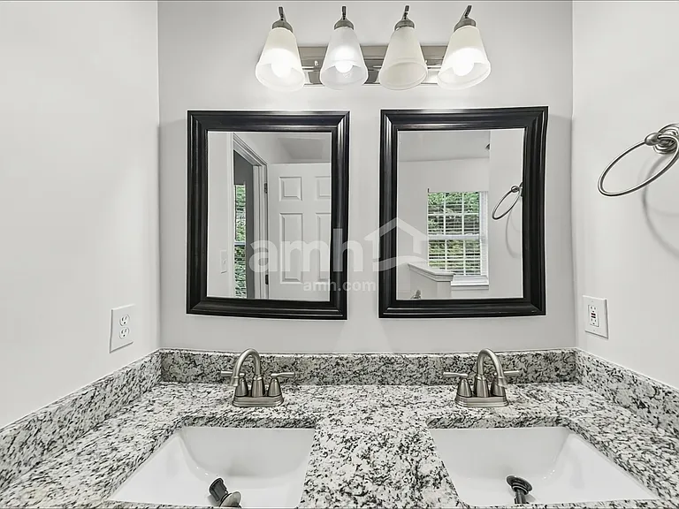 13929 Hatton Cross Dr — Photo 14