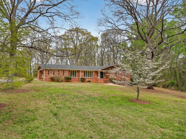 3121 Cannons Campground Rd, Spartanburg, SC 29307