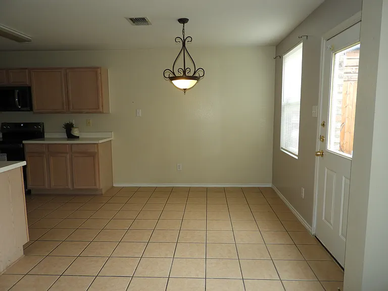 12914 Vassar Dr — Photo 6