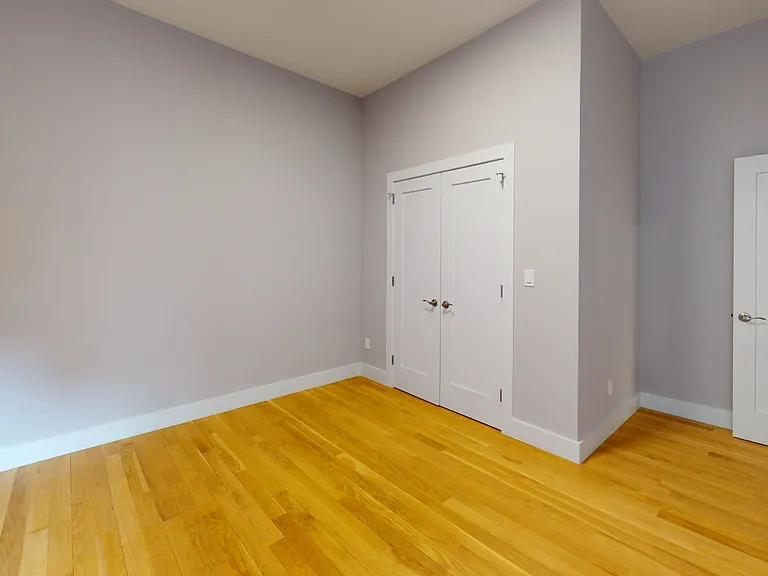 1061 Saint Nicholas Ave #4 — Photo 14