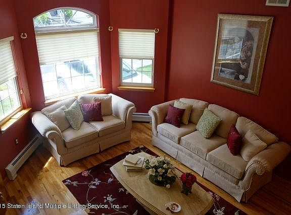 2nd image of 39 Dale Ave