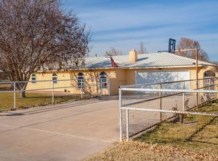 1550 Velvet Ln, Bosque Farms, NM 87068