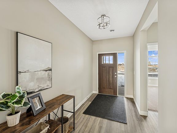 2nd image of 19993 Hunters Rdg