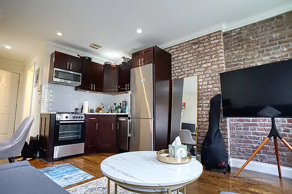 Rented by Compass | media 15