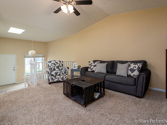 4th image of 3233 Arrowhead Arms Ct #11
