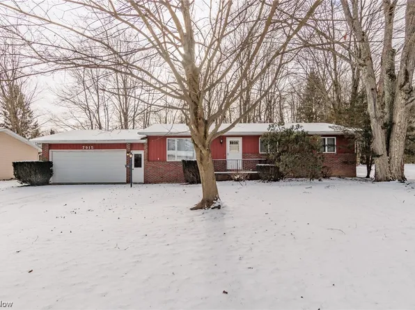 7915 Zupancic Dr, Garrettsville, OH 44231