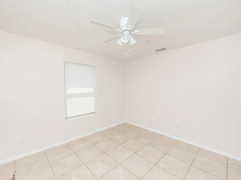 2601 Lomas Del Sur Blvd — Photo 9
