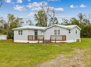 15550 NW Broad St, Altha, FL 32421