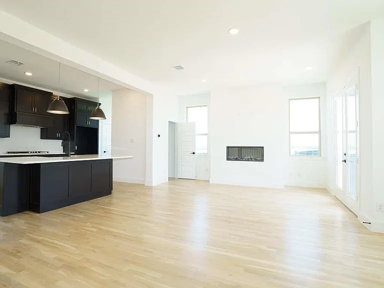 9311 Easy St — Photo 10