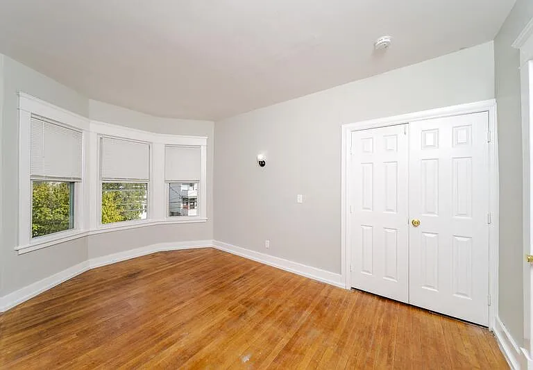 504 Morris St — Photo 7