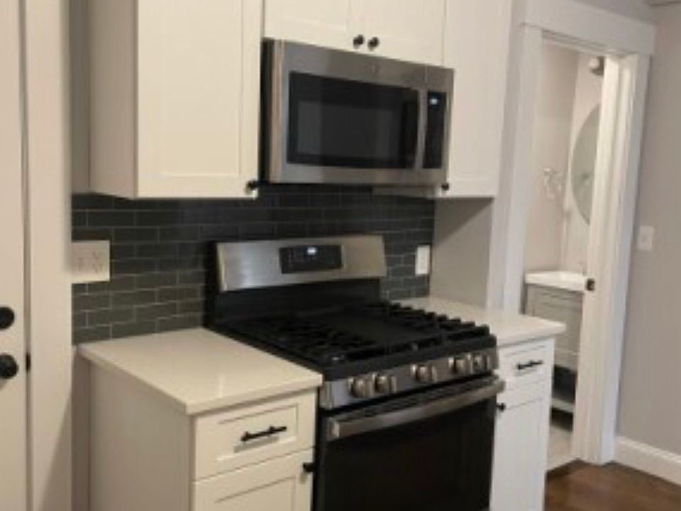 1st image of 141 Boston St #1