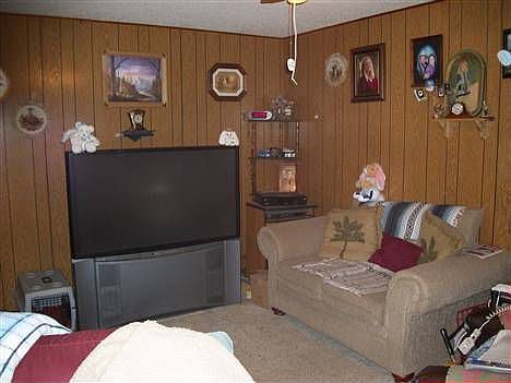 2nd image of 204 S 195 East Ave