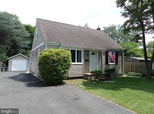 56 Althea Ave, Hamilton, NJ 08620