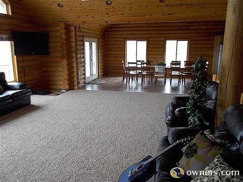 Great room 28' X 24'