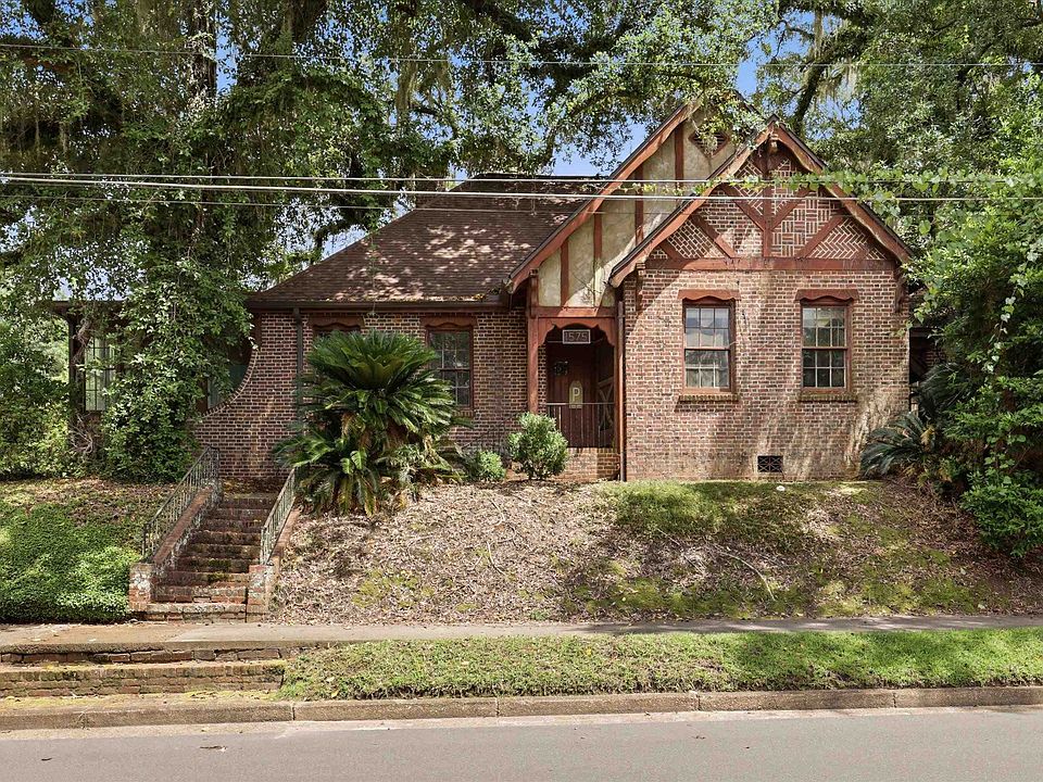 1st image of 1575 Cristobal Dr