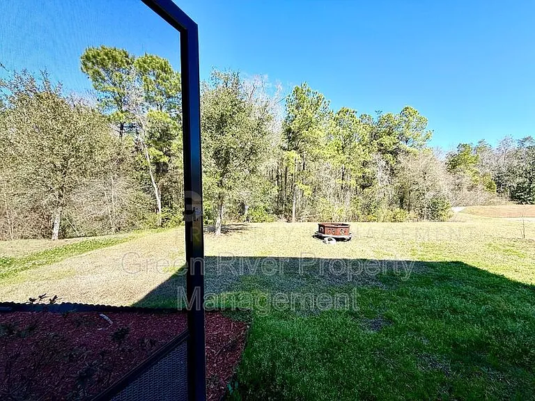 8704 Lake George Cir W — Photo 42