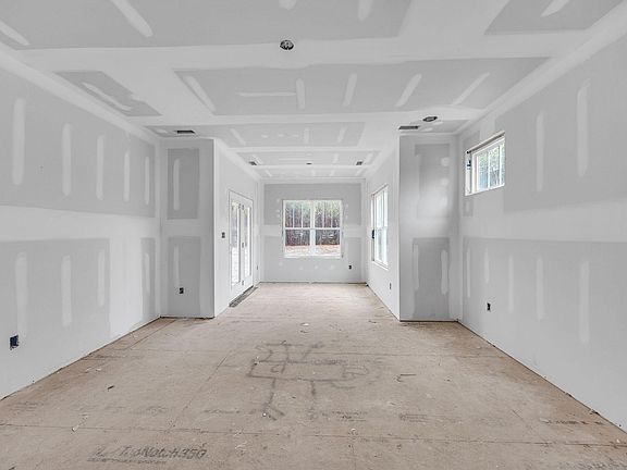 5th image of 354 Freedom Ridge Dr