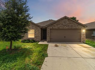 15027 Harbor Lndg, Von Ormy, TX 78073