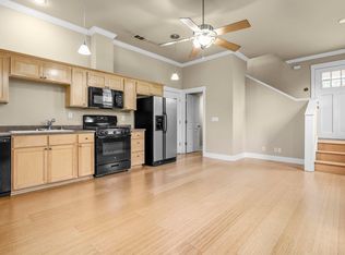 864 Kite Ln, Redding, CA
