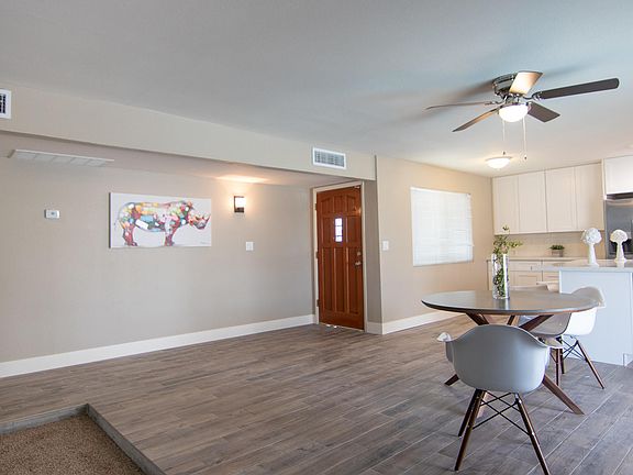 3rd image of 3834 W Carol Ave