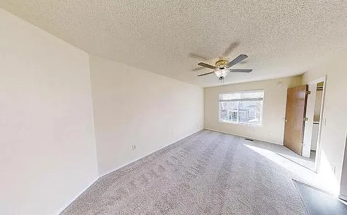 7836 Scarborough Dr — Photo 19