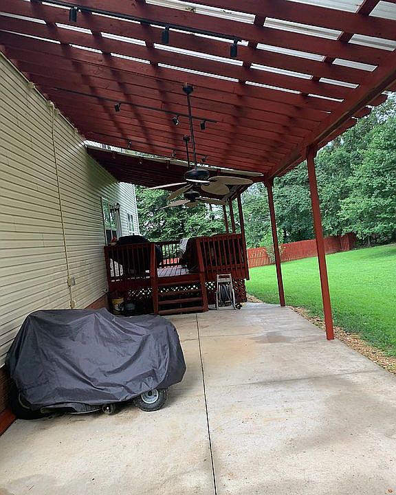 1st image of 2521 Hattington Dr