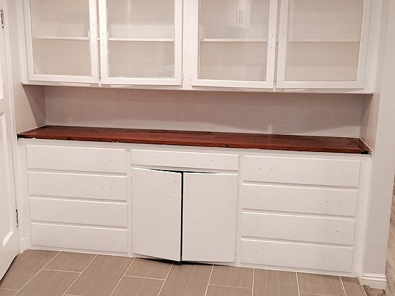 Kitchen cabinets