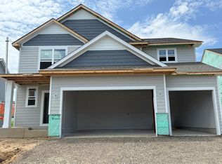 5204 Windlass Dr, Woodbury, MN 55129