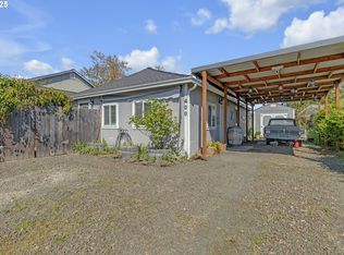 400 SE Darrell Ave, Winston, OR 97496