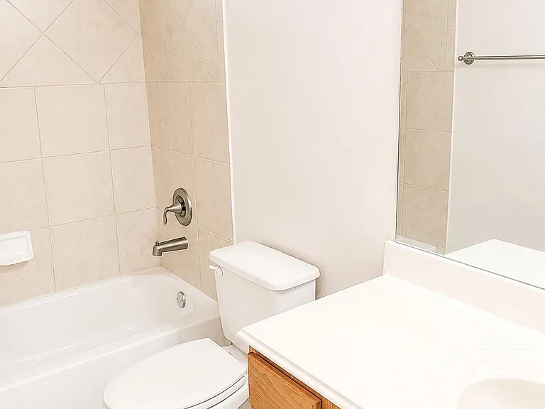 24914 Rosevale Ct — Photo 10