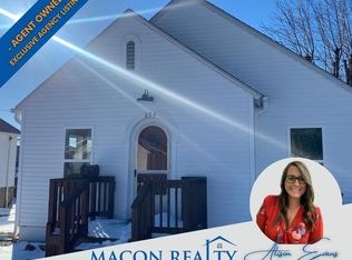 204 Daugherty St, Macon, MO 63552