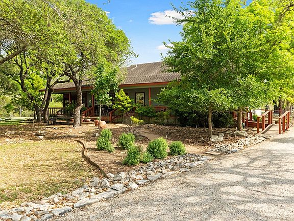 4th image of 1251 Willow Springs Dr