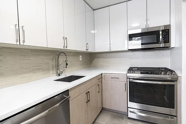 Rented by Beam Living | media 22