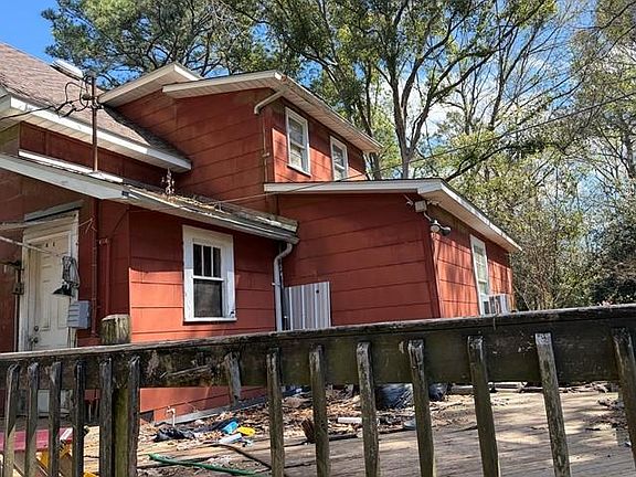 4th image of 9025 Little River Rd
