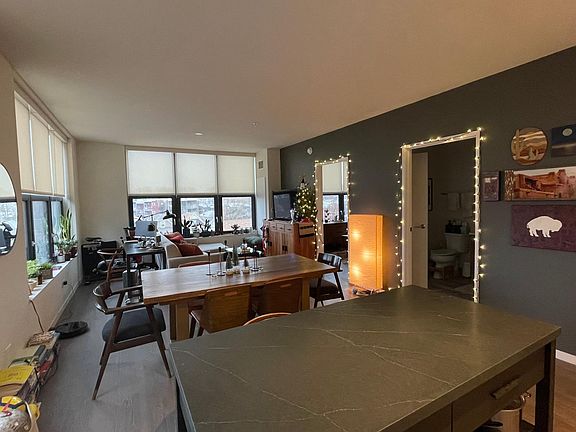 2nd image of 2520 N Milwaukee Ave #330