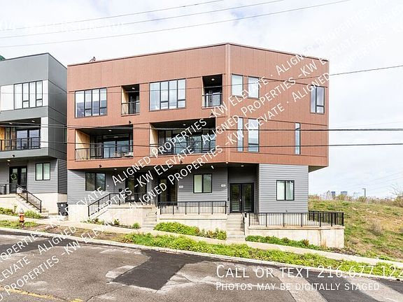 2nd image of 404 Jefferson Ave
