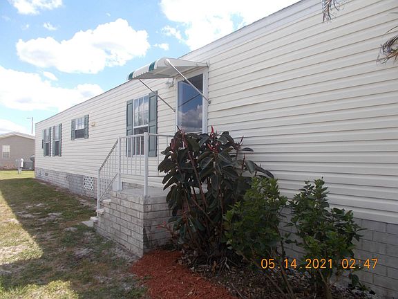 3rd image of 1121 Mohican Trl #1121