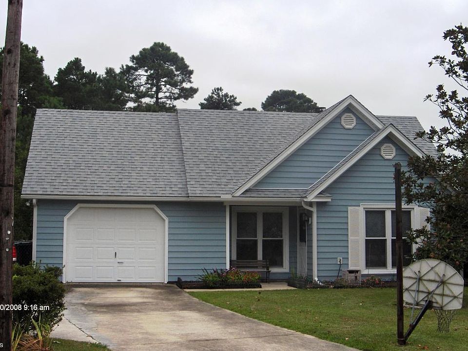 1st image of 401 COTTONWOOD Lane