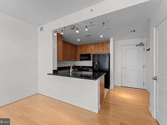 5th image of 4101 Albemarle St NW APT 529
