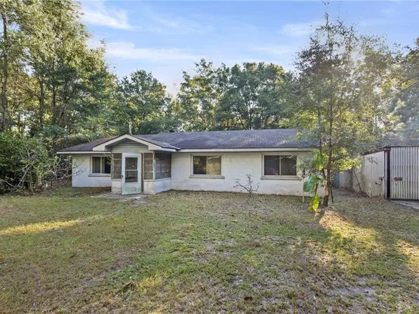 8499 Denise Cir, Eight Mile, AL 36613