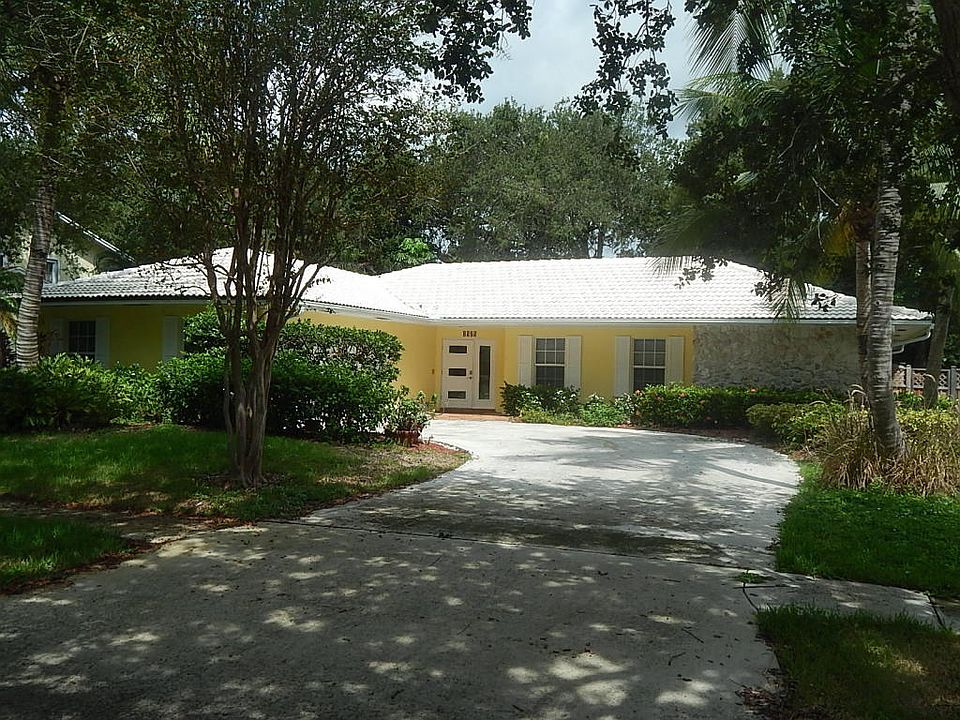 1st image of 2525 Pepperwood Cir