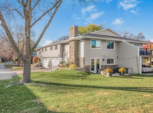 6942 Ives Ln N, Maple Grove, MN 55369