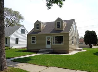 3340 N 77th St, Milwaukee, WI 53222