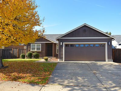 1021 S 1st St, Cottage Grove, OR, 97424