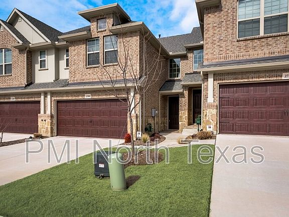 3rd image of 2709 Splendor Ln