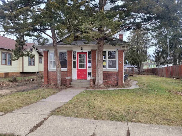 634 15th St, Rockford, IL 61104