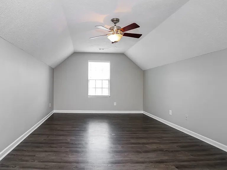813 Creek Oak Dr — Photo 15